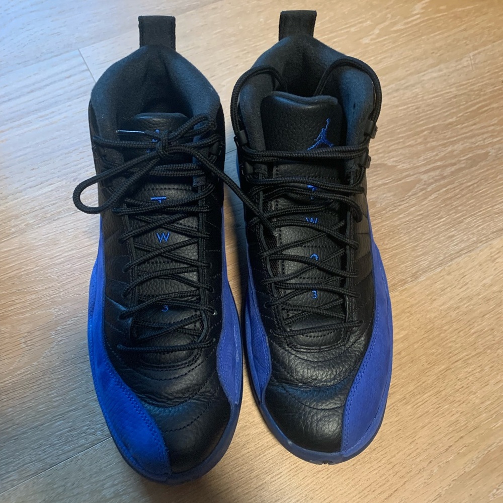 Jordan 12 - Black and Game Royal - size 10.5 Gently used